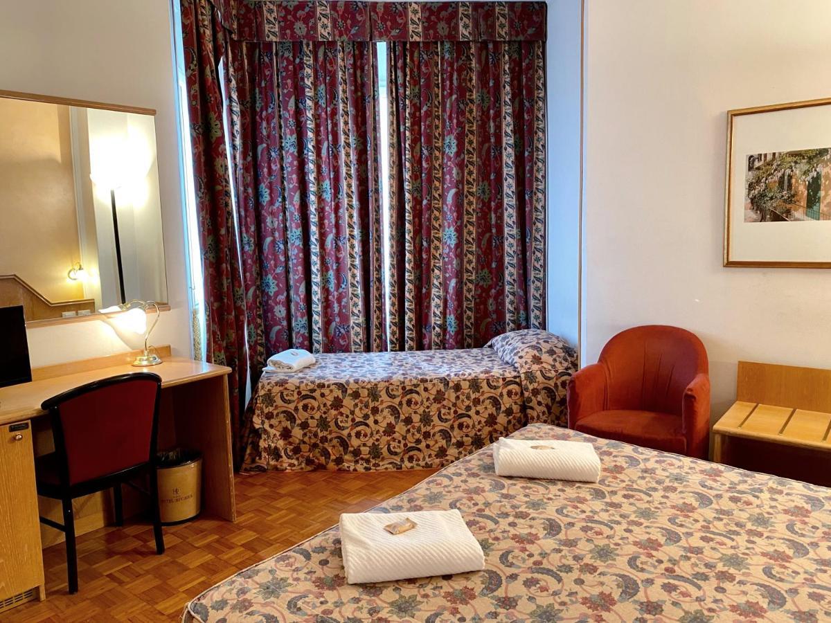 Hotel Riviera Сеґрате Екстер'єр фото